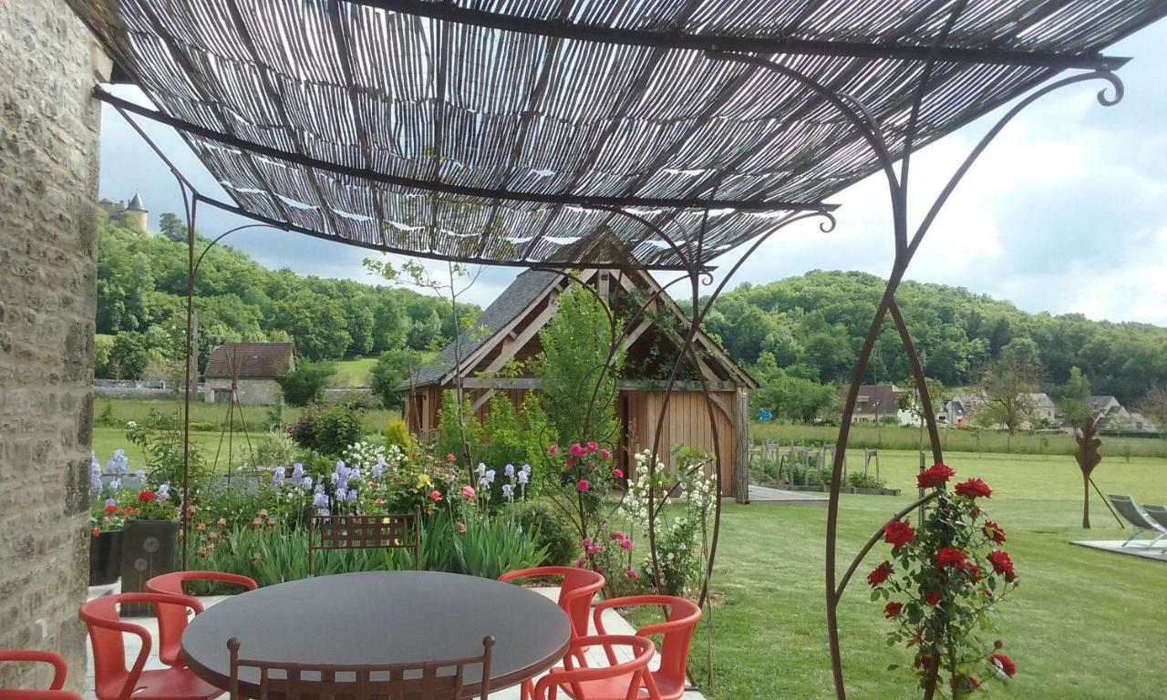 Le Mazet D'Olt Bed & Breakfast Altillac Exterior foto